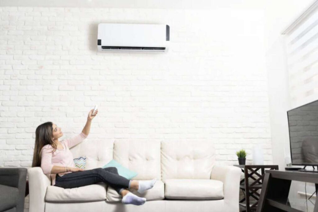 L’aria condizionata, infatti, può essere la causa di disturbi e addirittura di virus pericolosi che colpiscono soprattutto le vie respiratorie
